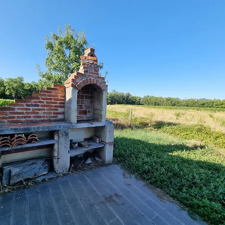 Holiday home Au Coeur Des Vignes Chateau Sainte Barbe *